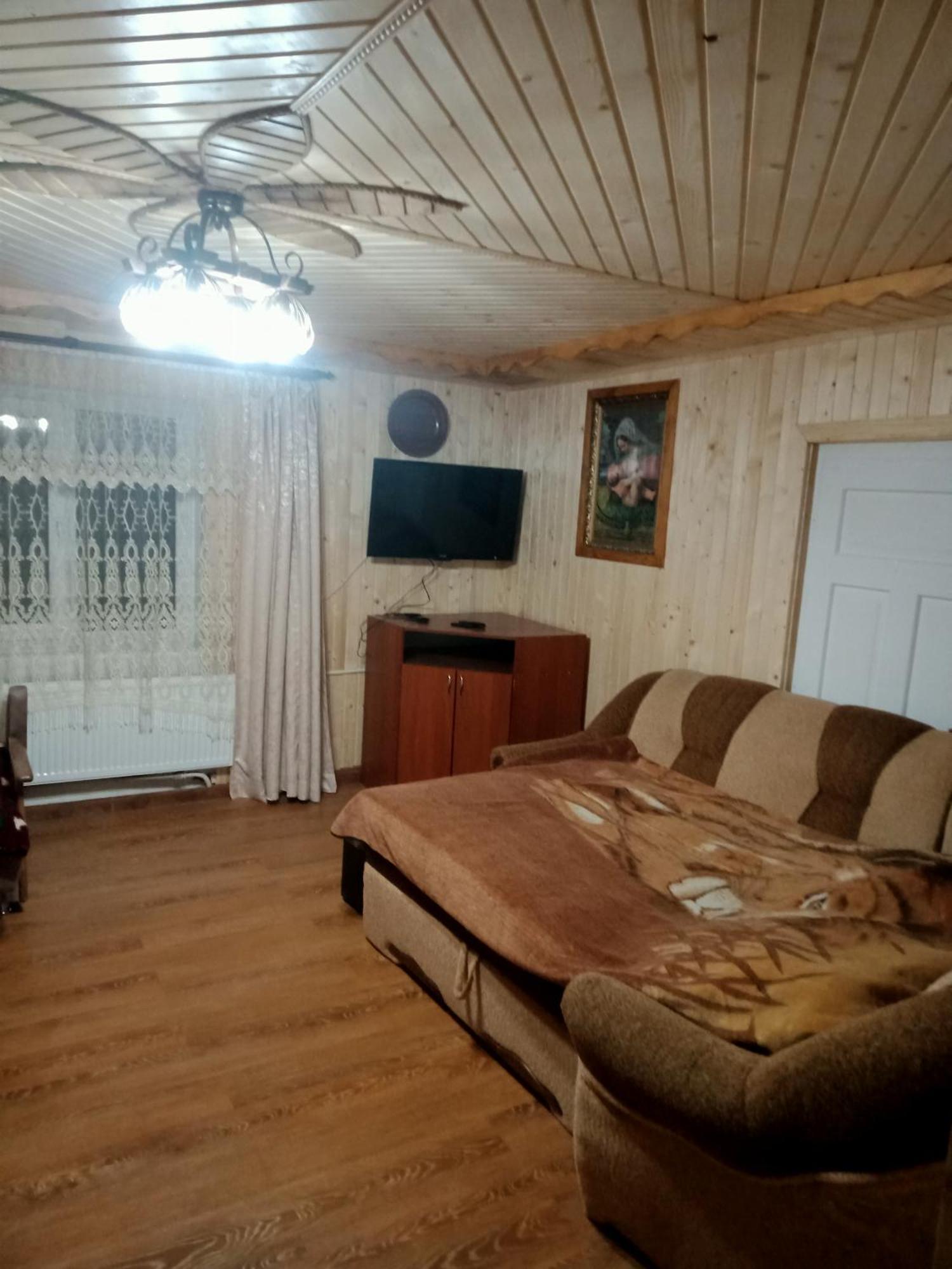 Holiday Home Tihiy Dvor 米库利钦 外观 照片